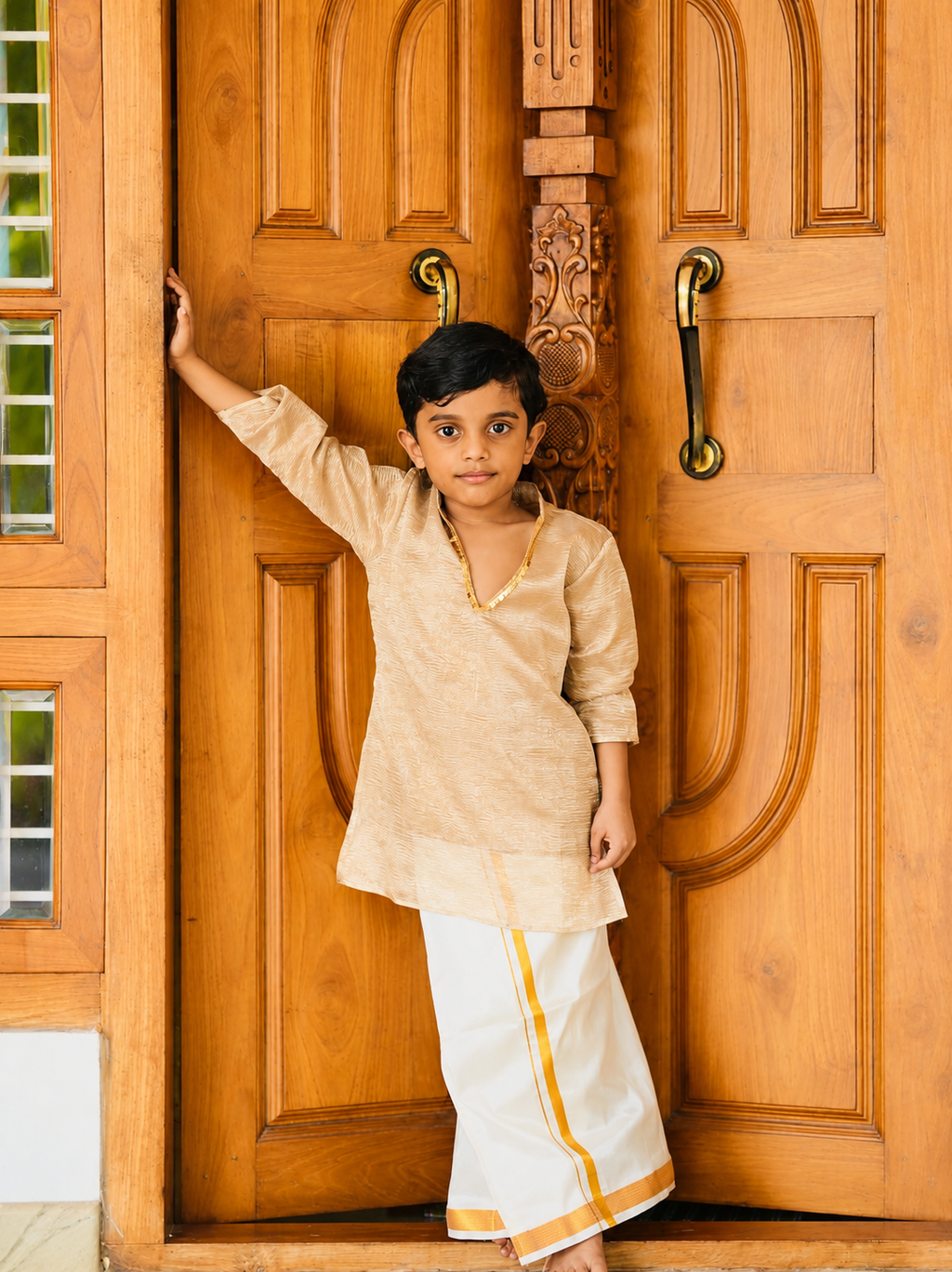 Crushed tissue silk long kurta with mundu set